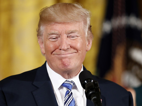 Donald Trump promulgue les sanctions contre la Russie