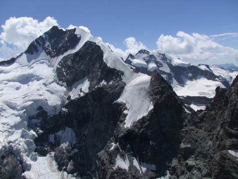 Mort d'une alpiniste allemande au Piz Bernina (GR)