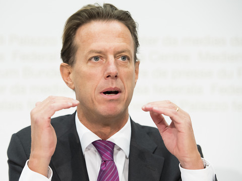 Le Genevois Christian Lüscher renonce à se porter candidat