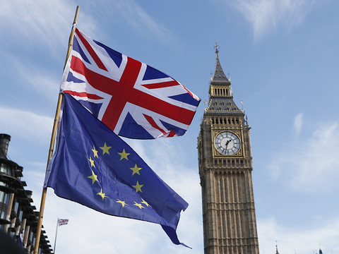 Brexit: Londres continuera à payer au moins jusqu'à 2020
