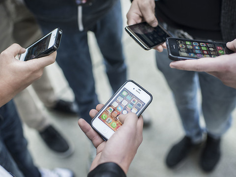 Les réseaux sociaux récoltent aussi des données sur les non-membres