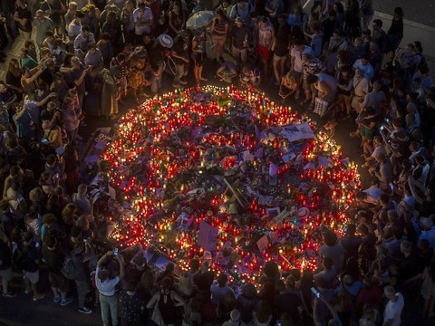 L'enquête sur les deux attentats perpétrés en Catalogne progresse