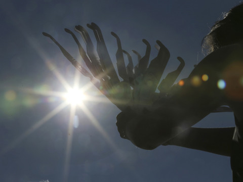 L'éclipse solaire a commencé aux Etats-Unis