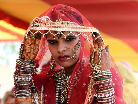 Inde: la Cour suprême bannit la répudiation express chez les musulmans