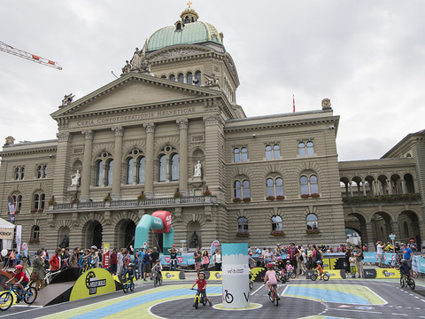 Le Parlement peut se prononcer sur l'encouragement du vélo