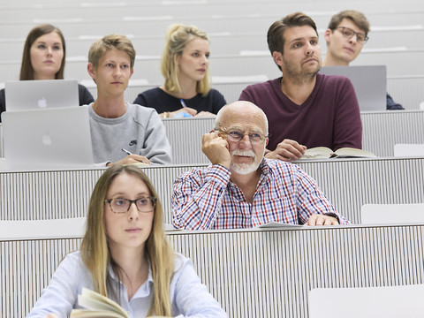 Prévoyance vieillesse: calculateurs à manier avec précaution