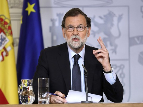 Rajoy appelle tous les Espagnols à manifester à Barcelone
