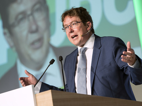 Le président de l'UDC demande l'internement des islamistes