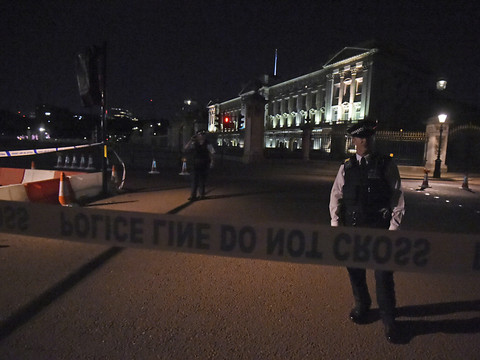 Attaque devant Buckingham: arrestation d'une deuxième personne