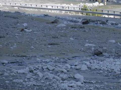 Route coupée entre Orsières et la Fouly en Valais
