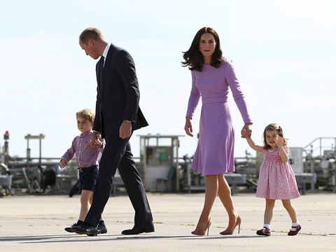 Le prince William et sa femme Kate attendent un troisième enfant