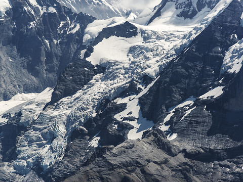 Il faudrait mieux étudier les conséquences de la fonte des glaciers