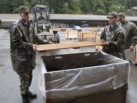 Le soldat qui n'a pas fini son service devra verser une taxe finale
