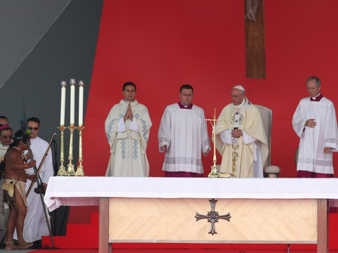 L'ancien chef des Farc sollicite le pardon du pape