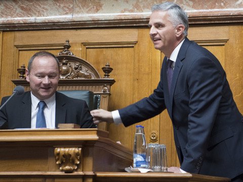 Session d'automne: tous les regards braqués sur la succession de Didier Burkhalter