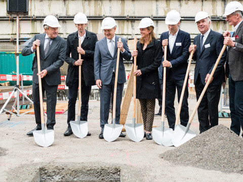 Lindt & Sprüngli pose la première pierre de son centre du chocolat