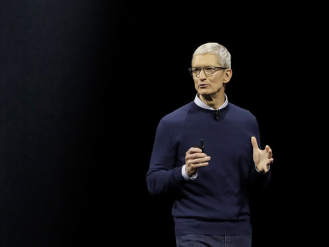 Apple dévoile trois nouveaux iPhones, dont un modèle anniversaire