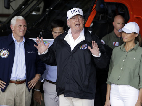 Le président américain Donald Trump en Floride après Irma