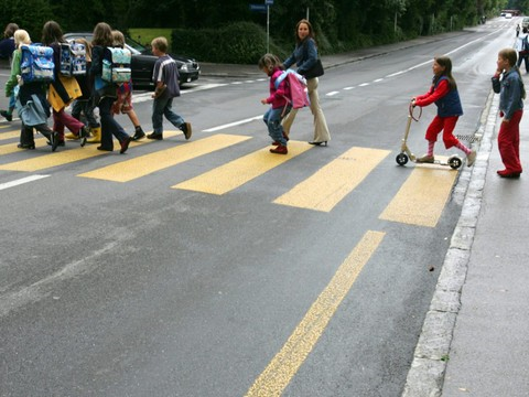 Trajets scolaires: les parents inquiets malgré les Pédibus