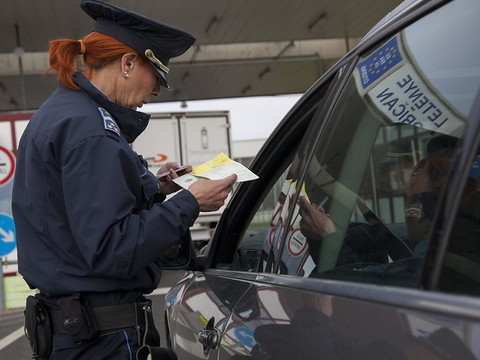 Retour possible des contrôles aux frontières dans Schengen