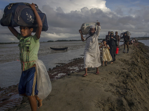 Birmanie: le naufrage de Rohingyas a fait 23 tués et 40 disparus