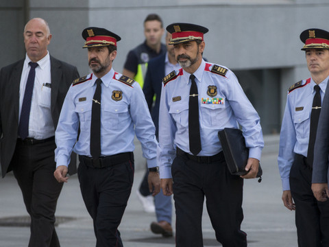 Catalogne: le chef de la police catalane devant la justice à Madrid