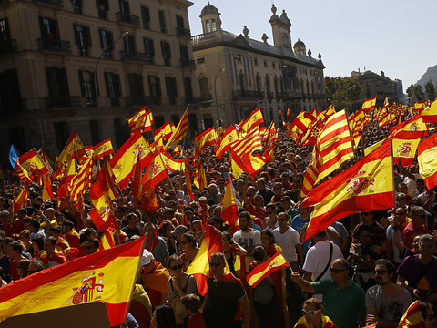 Catalogne: pression sur le dirigeant séparatiste avant un discours