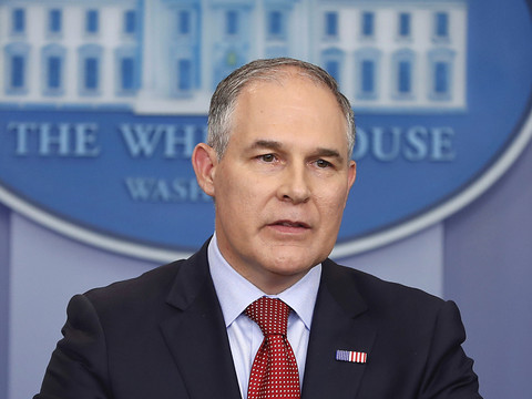 La loi sur l'énergie propre d'Obama va être abrogée
