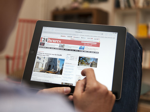 Les lecteurs suisses restent fidèles à leurs journaux
