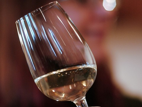 La part des buveurs de vin diminue en Suisse