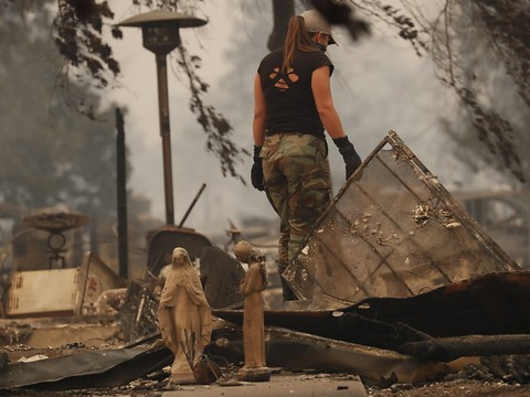 Incendies: Trump déclare l'état de catastrophe naturelle en Californie