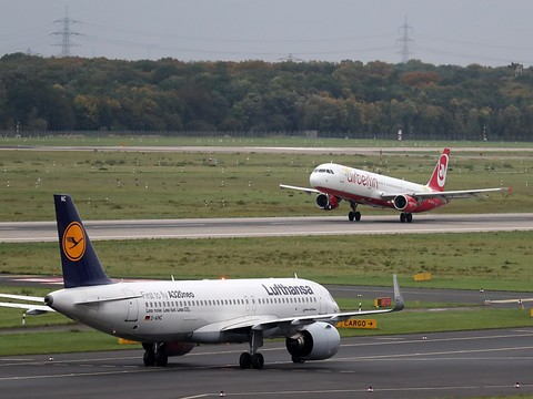 Lufthansa va reprendre 81 avions et 3000 salariés d'Air Berlin