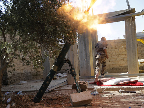 Des autocars à Raqa pour évacuer les djihadistes de l'EI