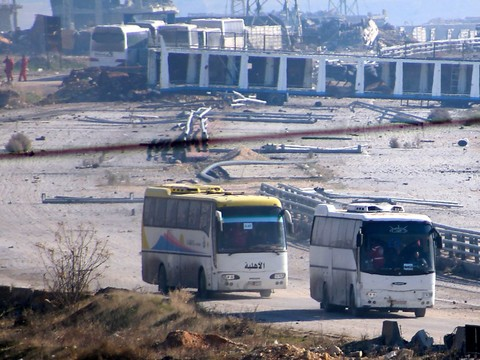 Syrie: des djihadistes étrangers ont quitté Raqa après accord d'évacuation