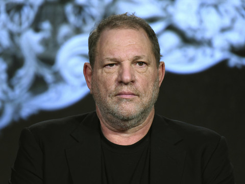 Affaire Weinstein: une ex-actrice forcée à lui toucher le pénis
