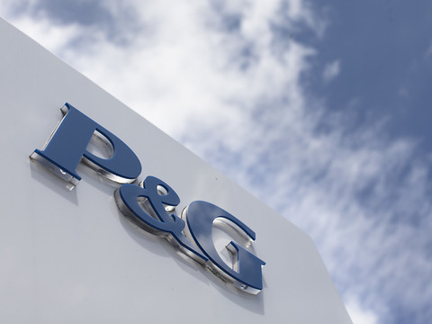 400 ex-employés de Procter & Gamble attaquent la firme à Genève