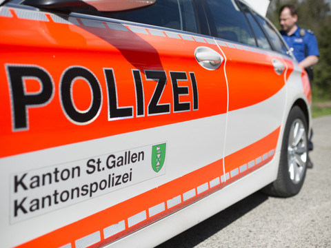 Un adolescent blesse plusieurs personnes avec une hache à Flums(SG)