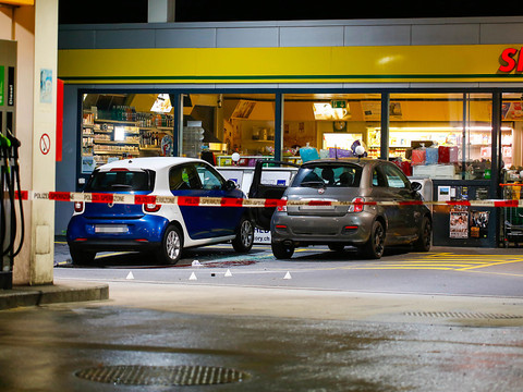 Le jeune agresseur à la hache interrogé et toujours hospitalisé