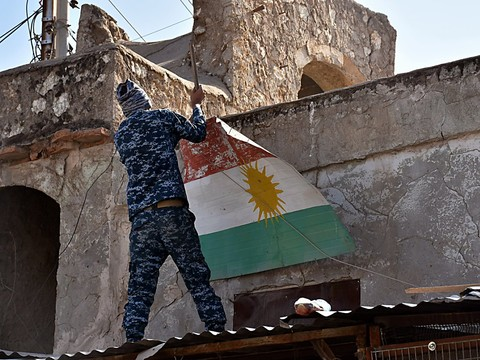 Les Kurdes d'Irak proposent de geler le résultat du référendum