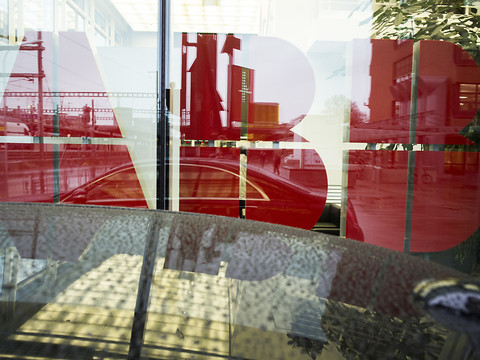 Bénéfice net en forte hausse après neuf mois pour ABB