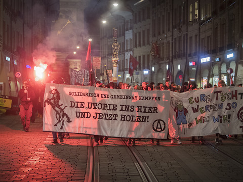 Manifestation pour les 30 ans de la Reitschule à Berne