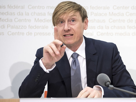La baisse de la TVA doit être répercutée sur les consommateurs
