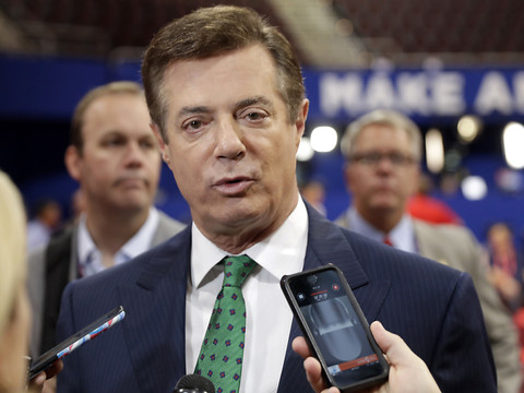Affaire russe: l'ancien chef de campagne de Trump convoqué au FBI