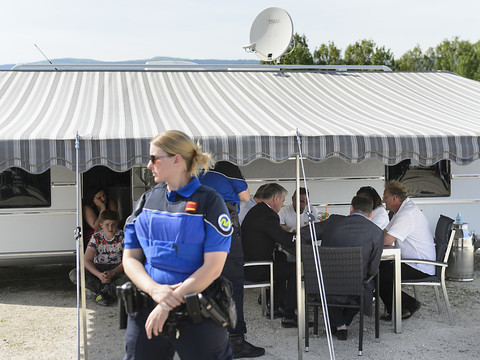 Roms et policiers plaident pour des aires d'accueil supplémentaires