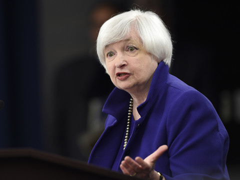 La Fed laisse les taux d'intérêt inchangés