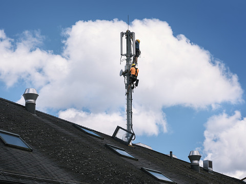 Swisscom, Salt et Sunrise pas d'accord sur le tempo de la 5G