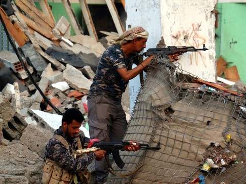 Fin de la prise d'otages à Aden au Yémen, 23 policiers tués