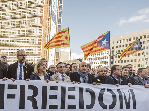 Puigdemont interpelle l'UE: 