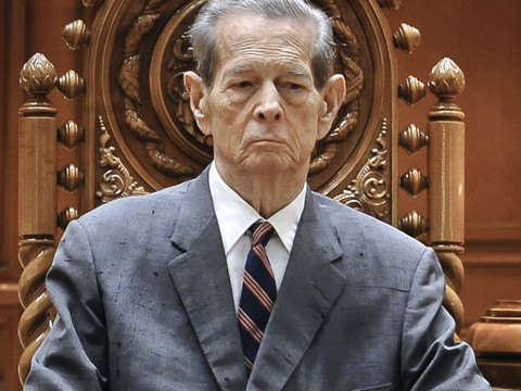 Brouille à Aubonne (VD) au chevet de l'ex-roi de Roumanie Michel