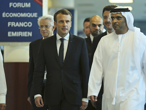 Emmanuel Macron reçu à Ryad pour parler Iran, Yémen et Liban